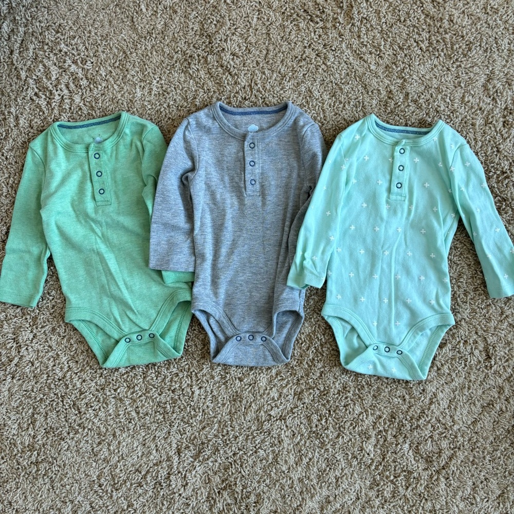3-6 Month Bundle - Picture 2 of 15
